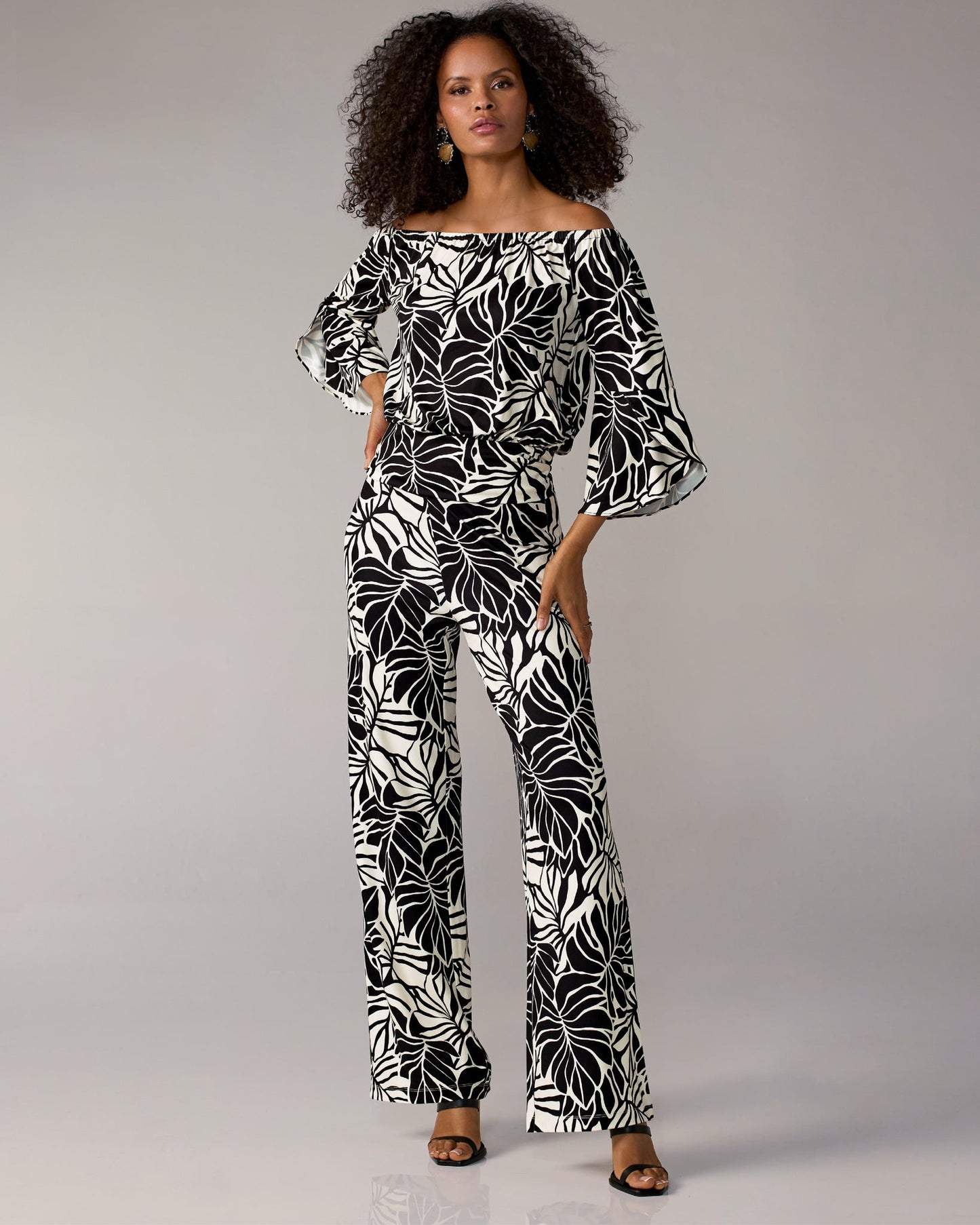 https://cdn.shopify.com/s/files/1/0529/6072/3110/files/2CS4740_SET.jpg?v=1772177267