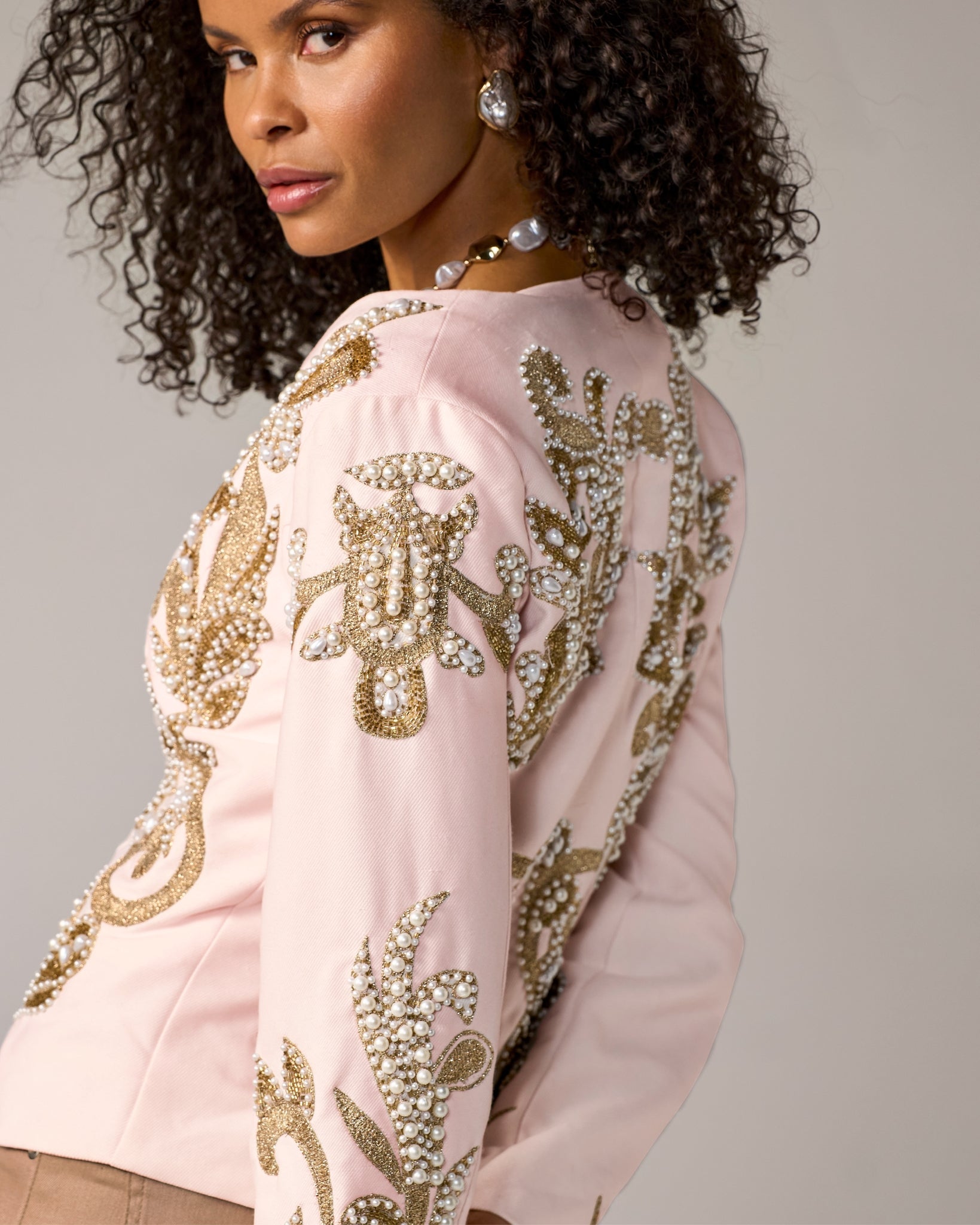 https://cdn.shopify.com/s/files/1/0529/6072/3110/files/2DG6570_SET.jpg?v=1772177274